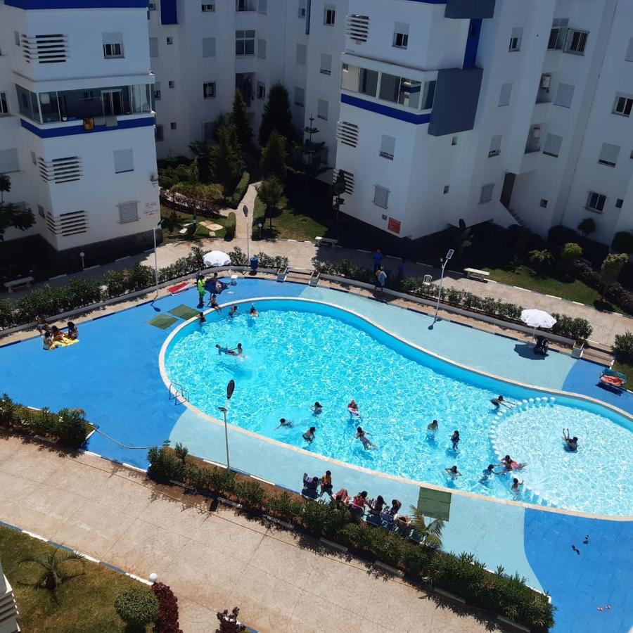 Appart. Luxueux Avec Piscine, Cosy, Bien Situe Bouznika Luaran gambar