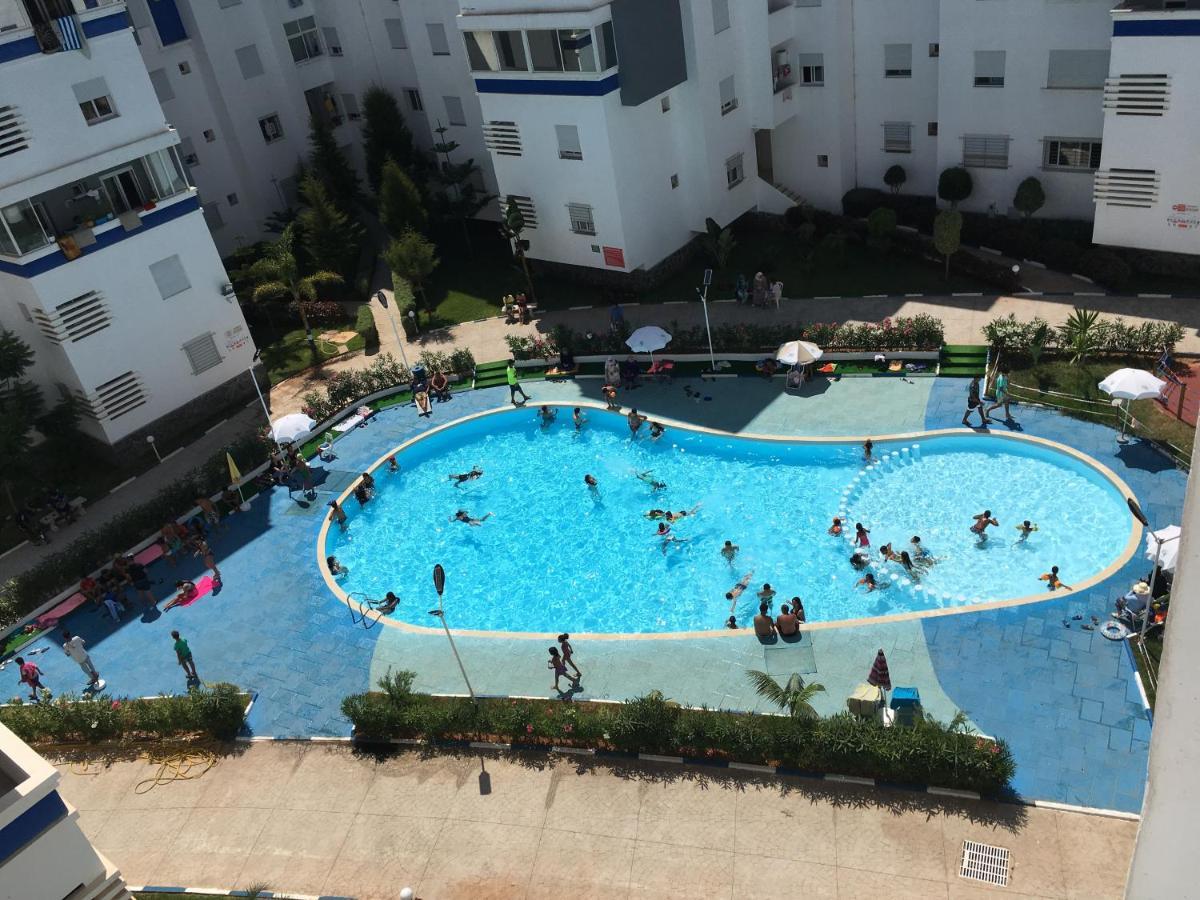 Appart. Luxueux Avec Piscine, Cosy, Bien Situe Bouznika Luaran gambar